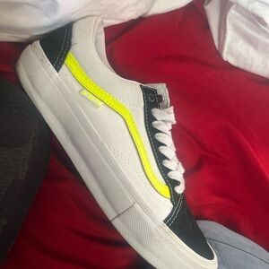 Vans Men's White and Black Sneakers with Yellow Highlights